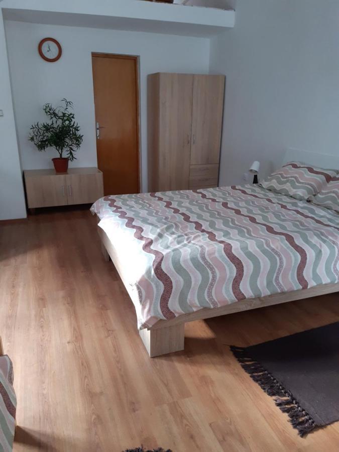 Požarevac Apartman Mitic מראה חיצוני תמונה